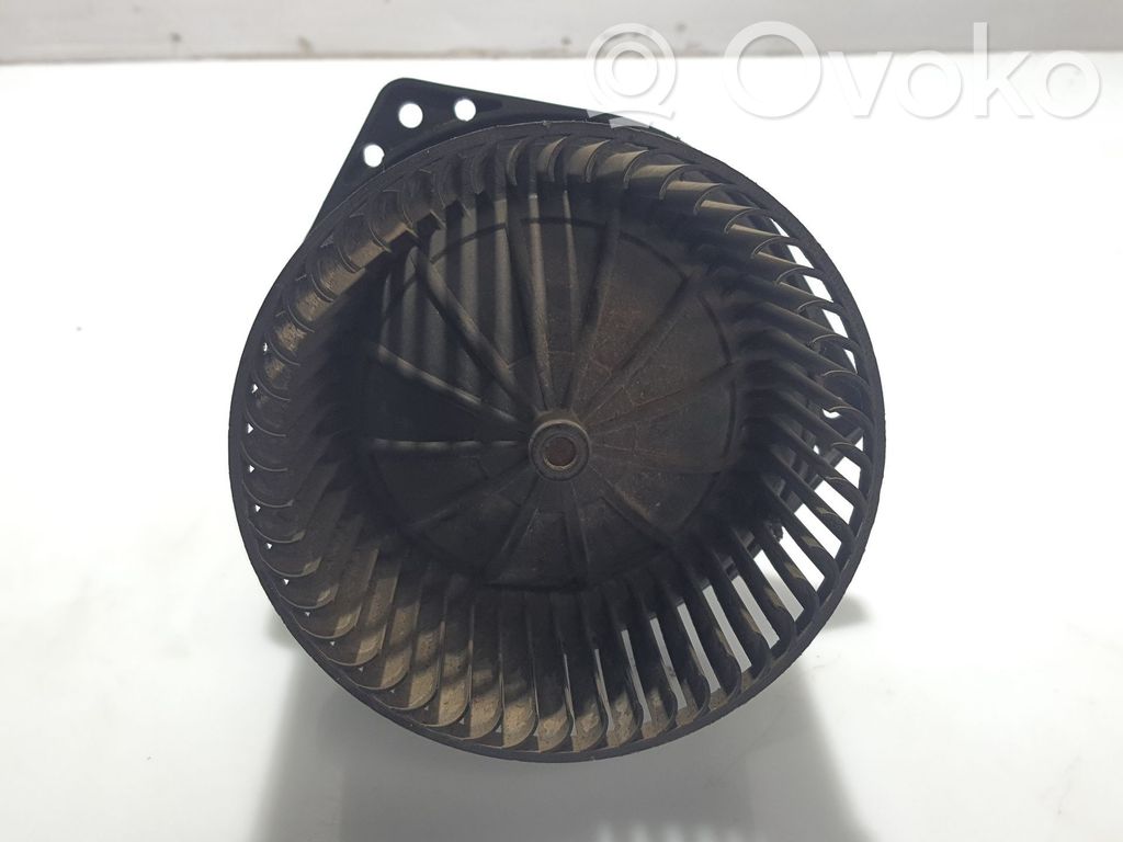 Nissan Serena Ventilator aerotermă 