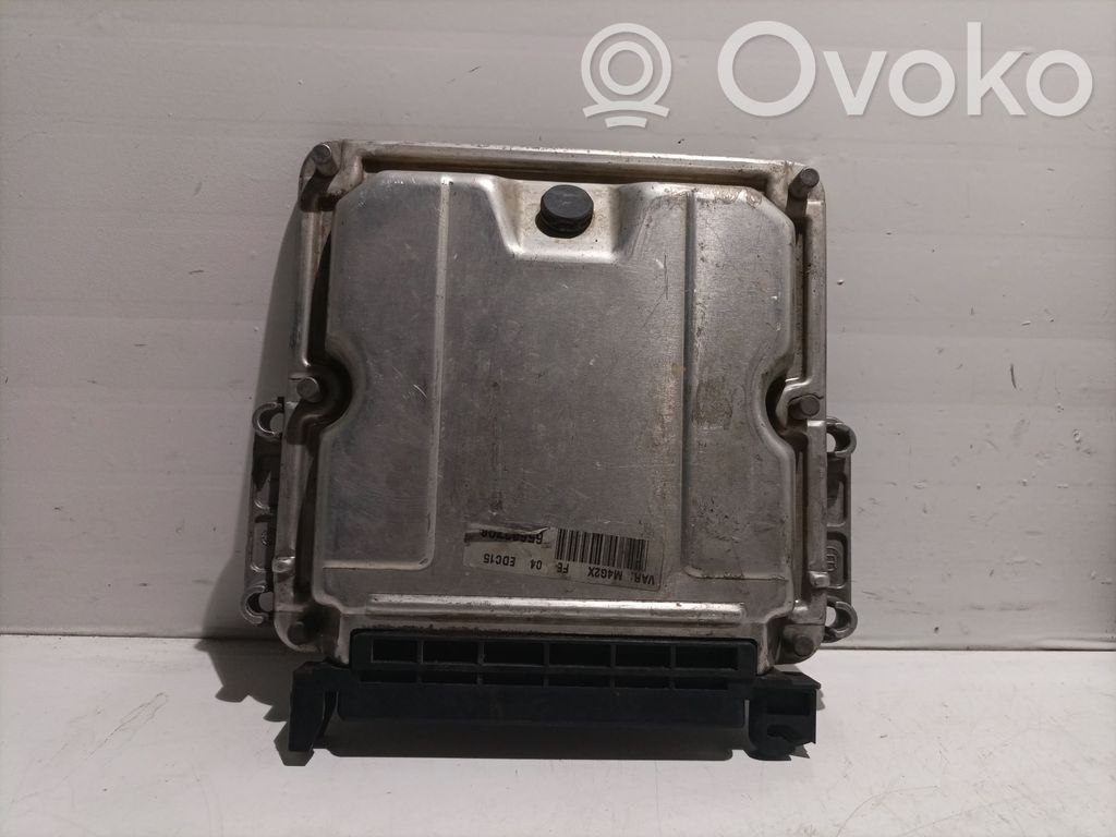 Unidad de control/módulo del motor   0281010138,0281010138