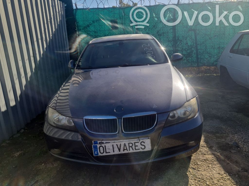 BMW 3 E46 Cinturón trasero 