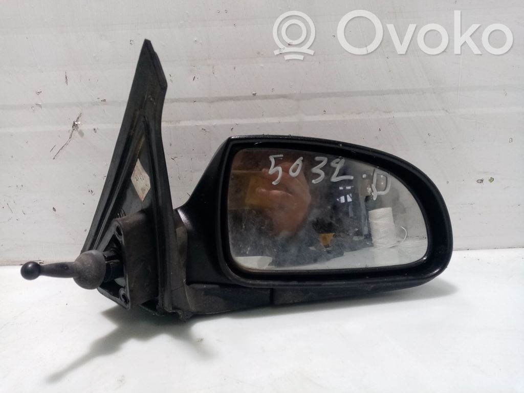 Hyundai Accent Etuoven sähköinen sivupeili 
