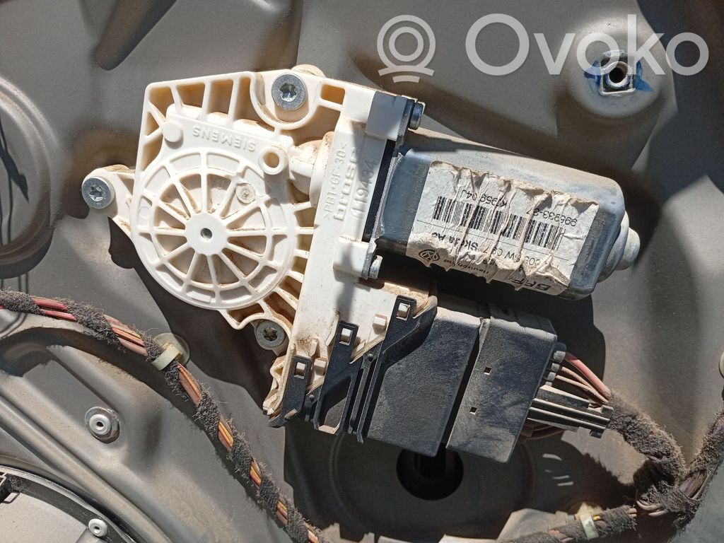 Skoda Octavia Mk2 (1Z) Motorino alzacristalli della portiera posteriore 