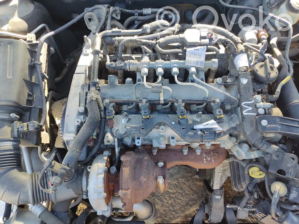 Opel Insignia A Engine head 