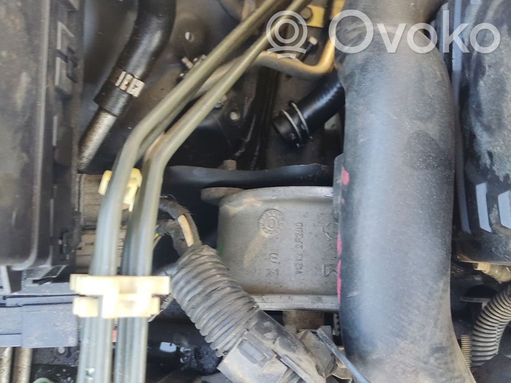 Soporte de montaje del motor   112102F200