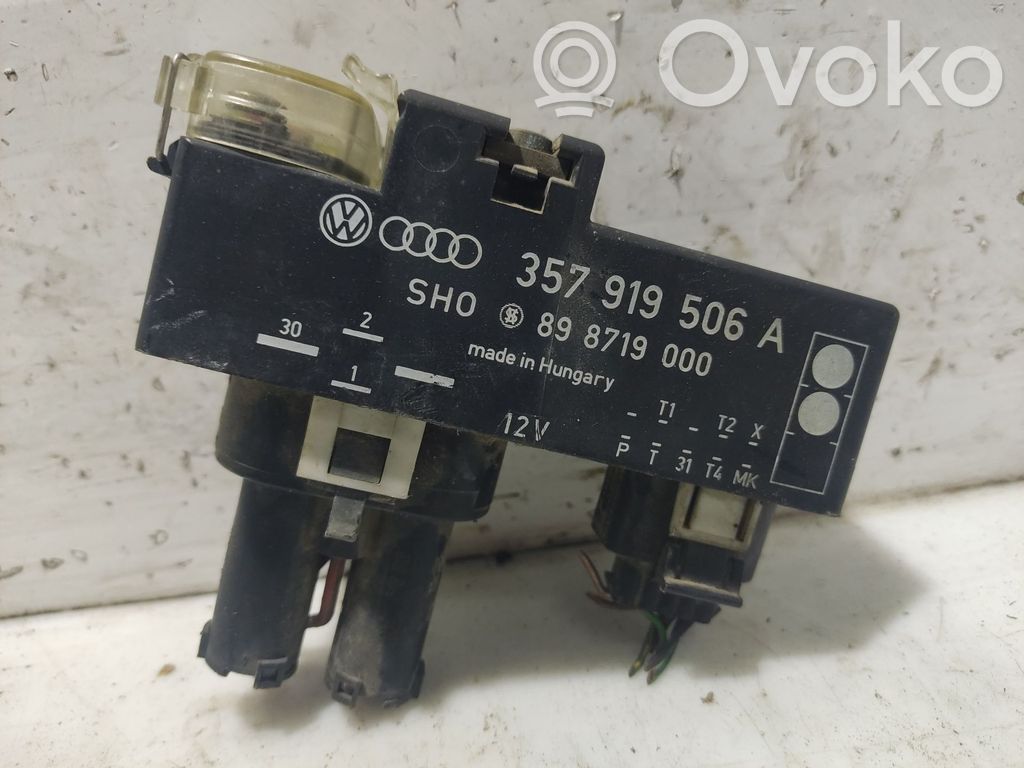 Volkswagen Polo III 6N 6N2 6NF Relé de la bujía de precalentamiento 
