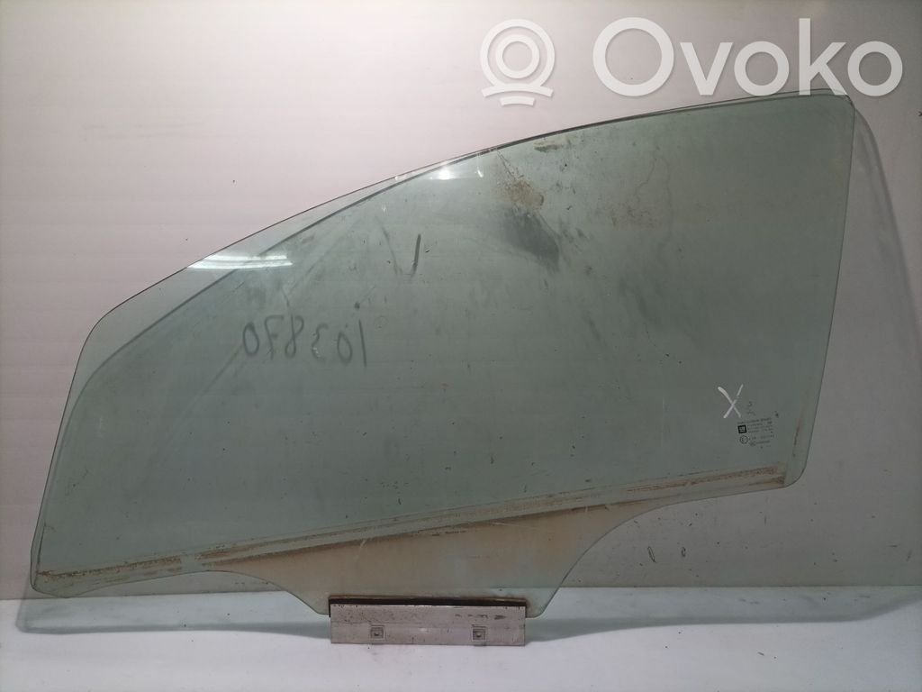 Opel Corsa D Szyba drzwi przednich 