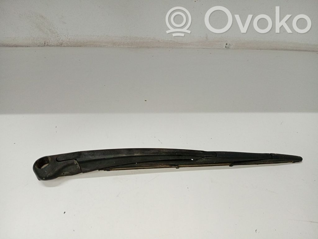 Citroen C4 Grand Picasso Braccio della spazzola tergicristallo posteriore 