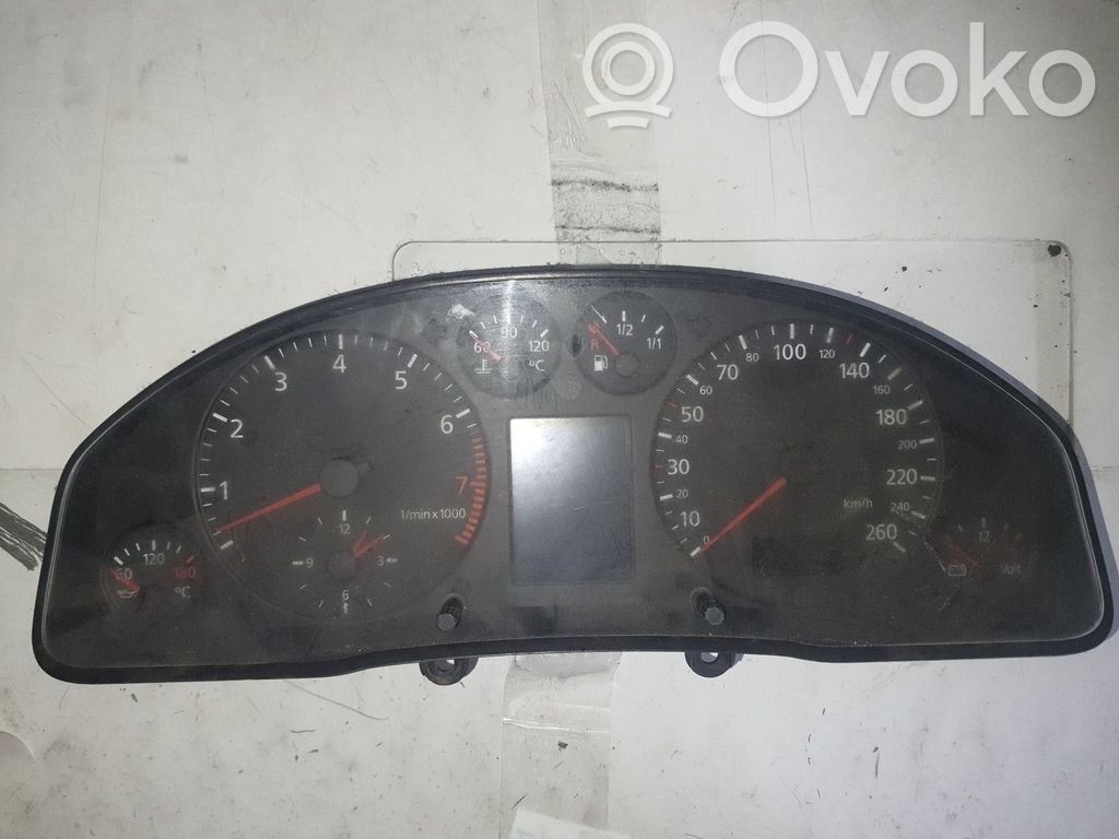 Audi A6 C7 Vitezometru (grup de instrumente) 