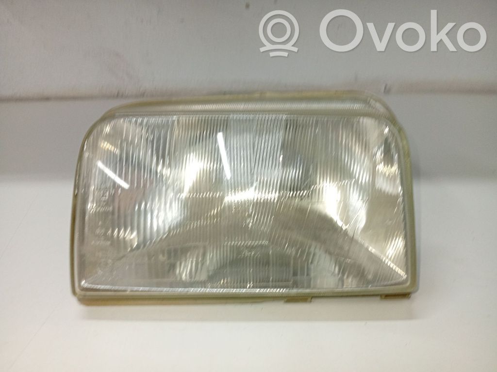 Renault Express Headlight/headlamp 