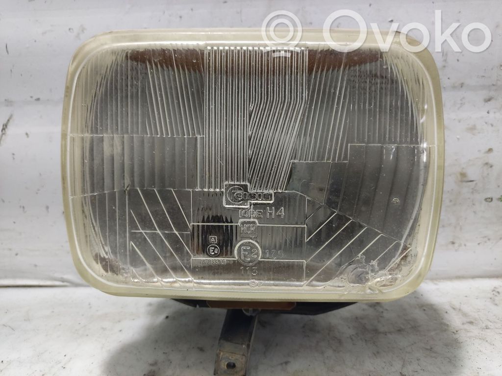 Renault Express Headlight/headlamp 