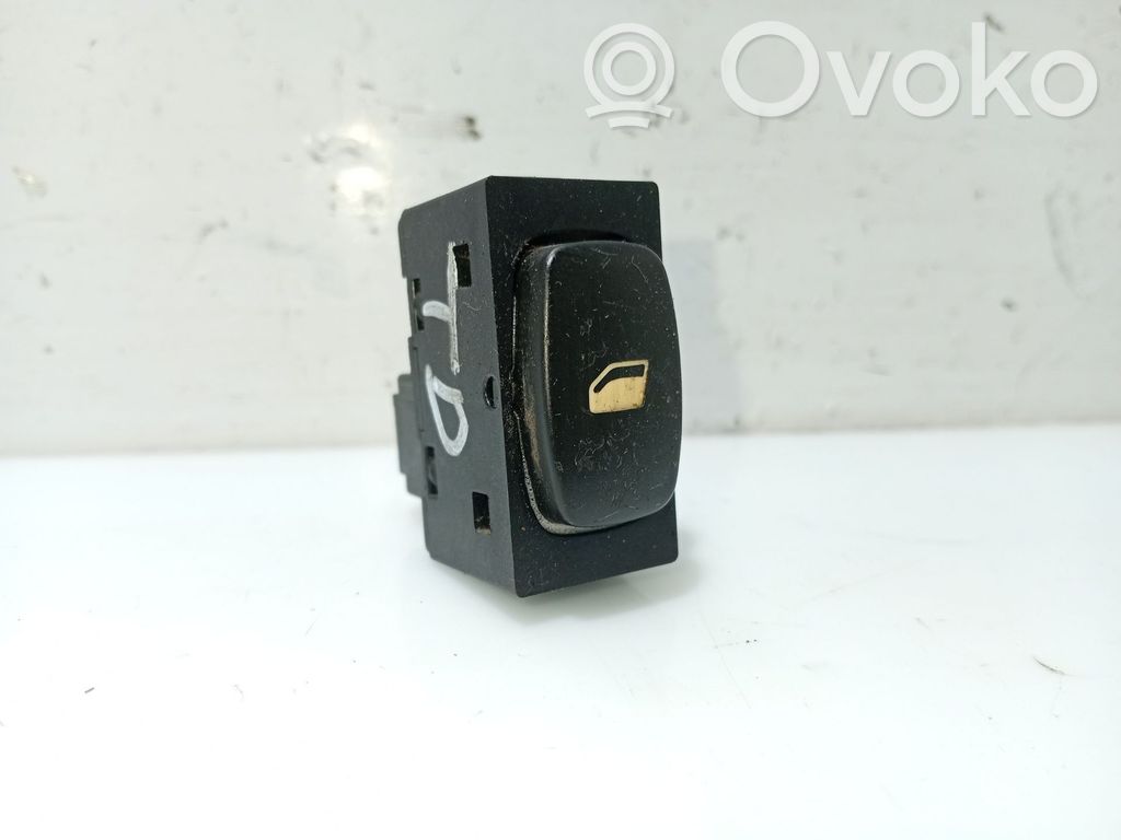Peugeot 307 Electric window control switch 