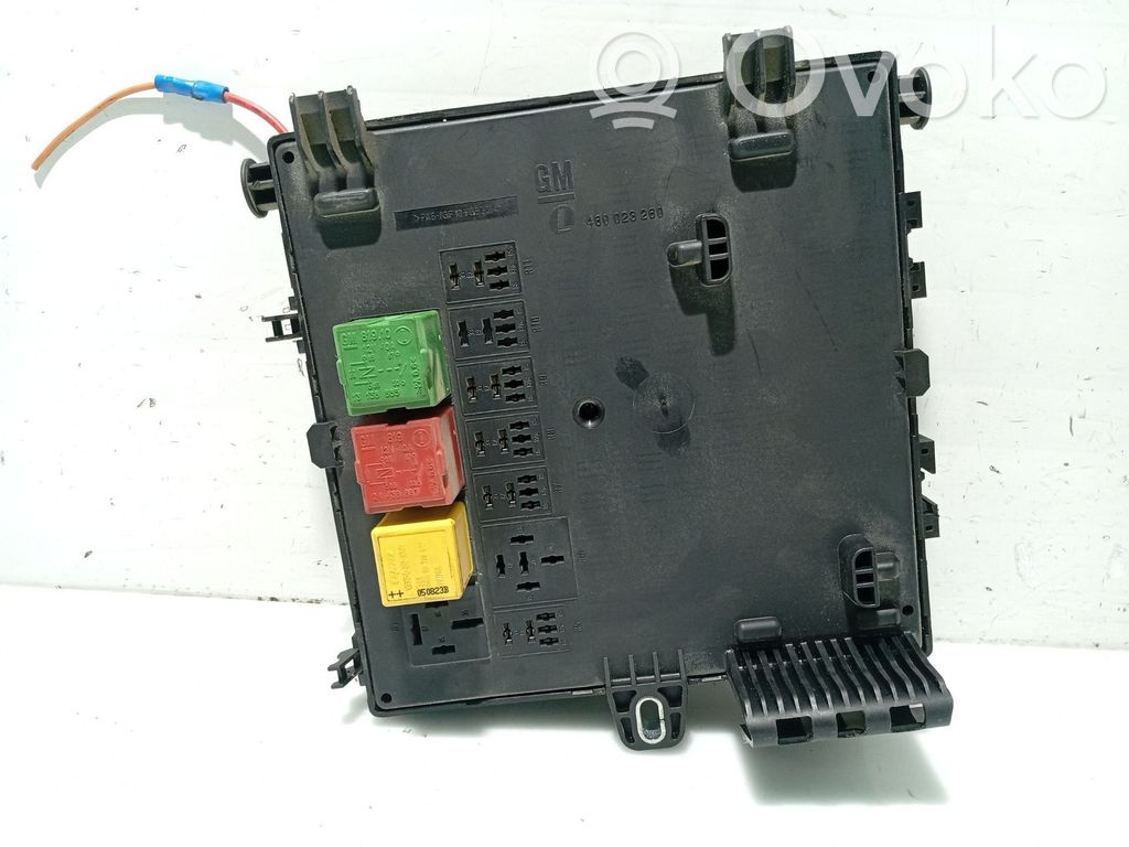 Opel Vectra C Unidad de control del BSM 