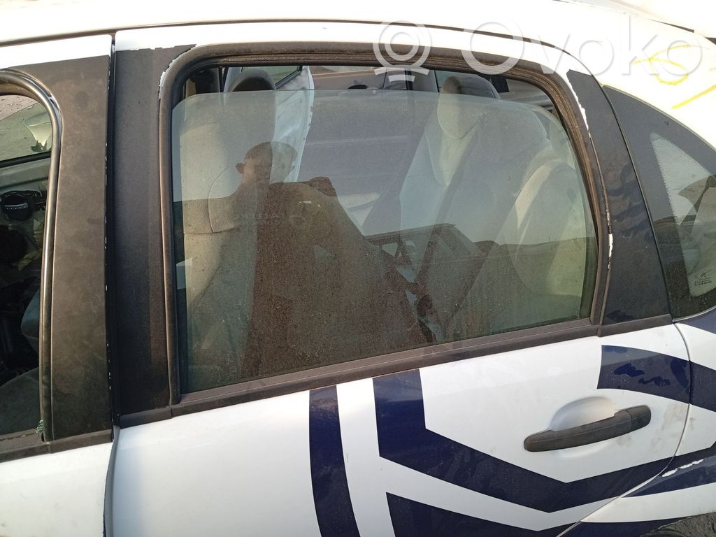 Citroen C3 Luna de la puerta trasera 