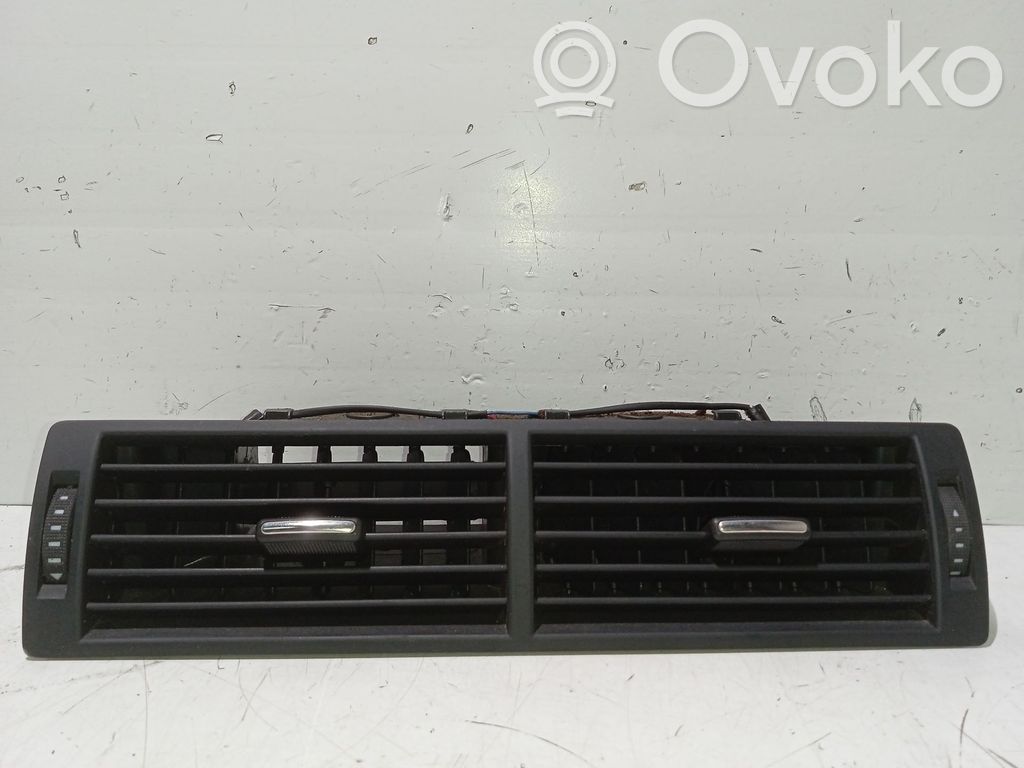 Audi A4 S4 B6 8E 8H Rejilla de ventilación central del panel 