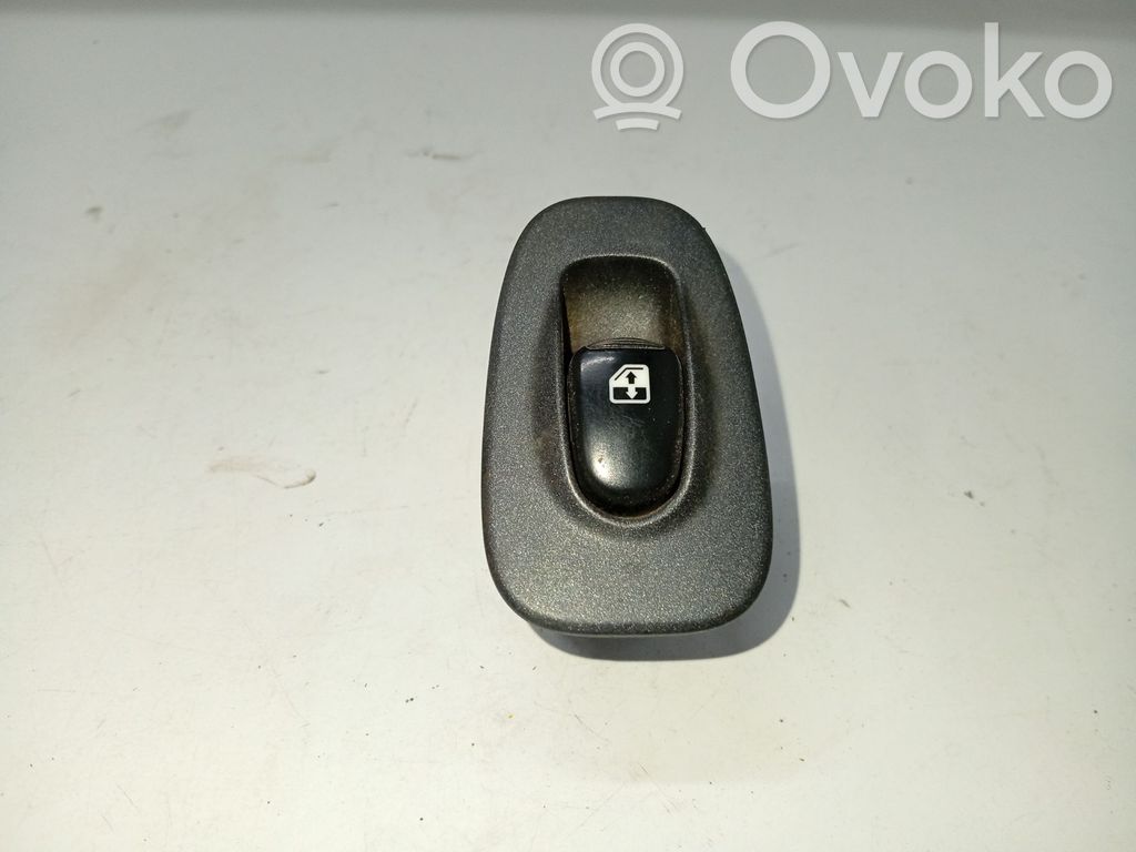 Hyundai Accent Electric window control switch 