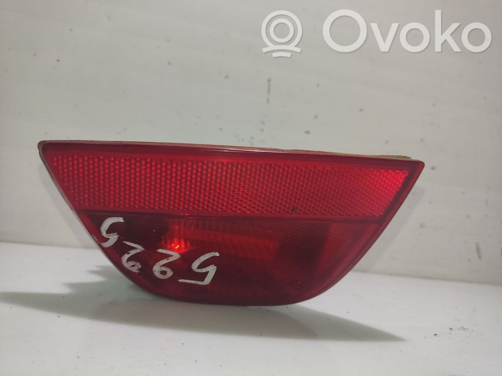 Ford Focus Задняя противотуманная фара 