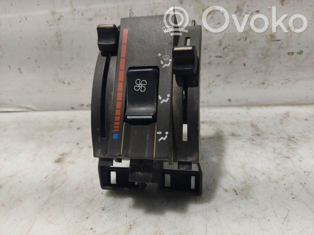 Renault Express Air conditioner control unit module 