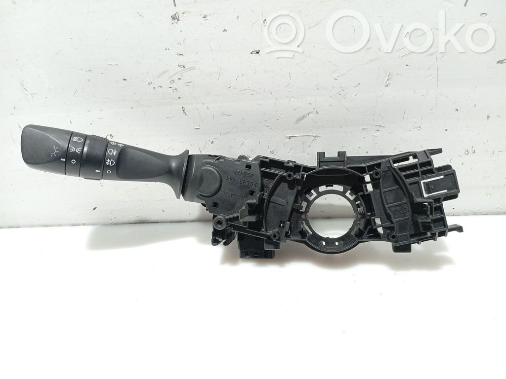 Toyota Auris E180 Lenkstockschalter Kombischalter Blinkerhebel / Lichthebel 