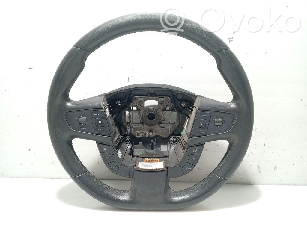Peugeot 508 Steering wheel 