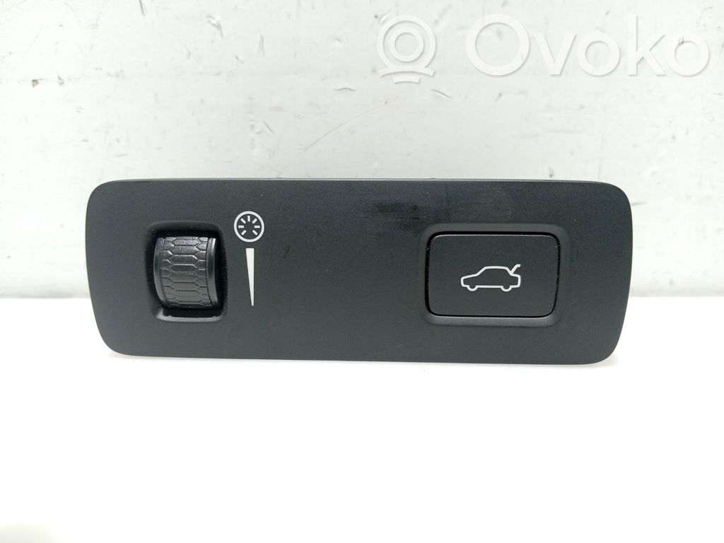 Volvo V90 Cross Country Altri interruttori/pulsanti/cambi 