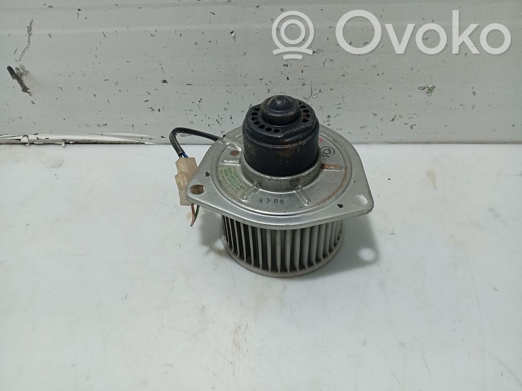 Suzuki Alto Lämmittimen puhallin 