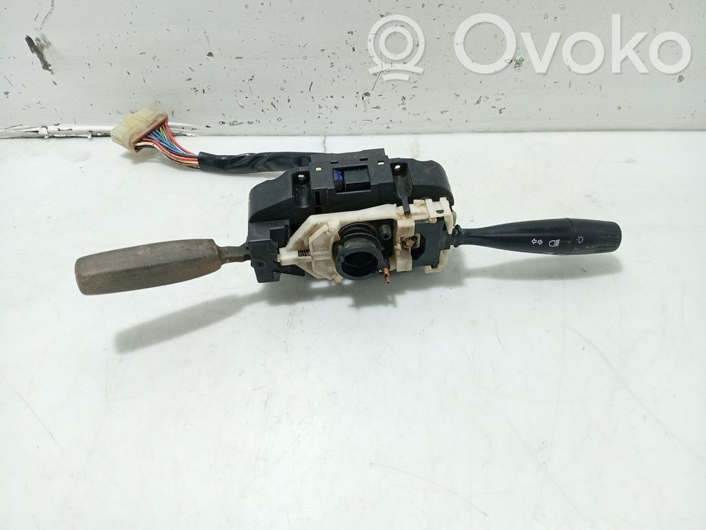 Suzuki Alto Comutator/buton multifuncțional