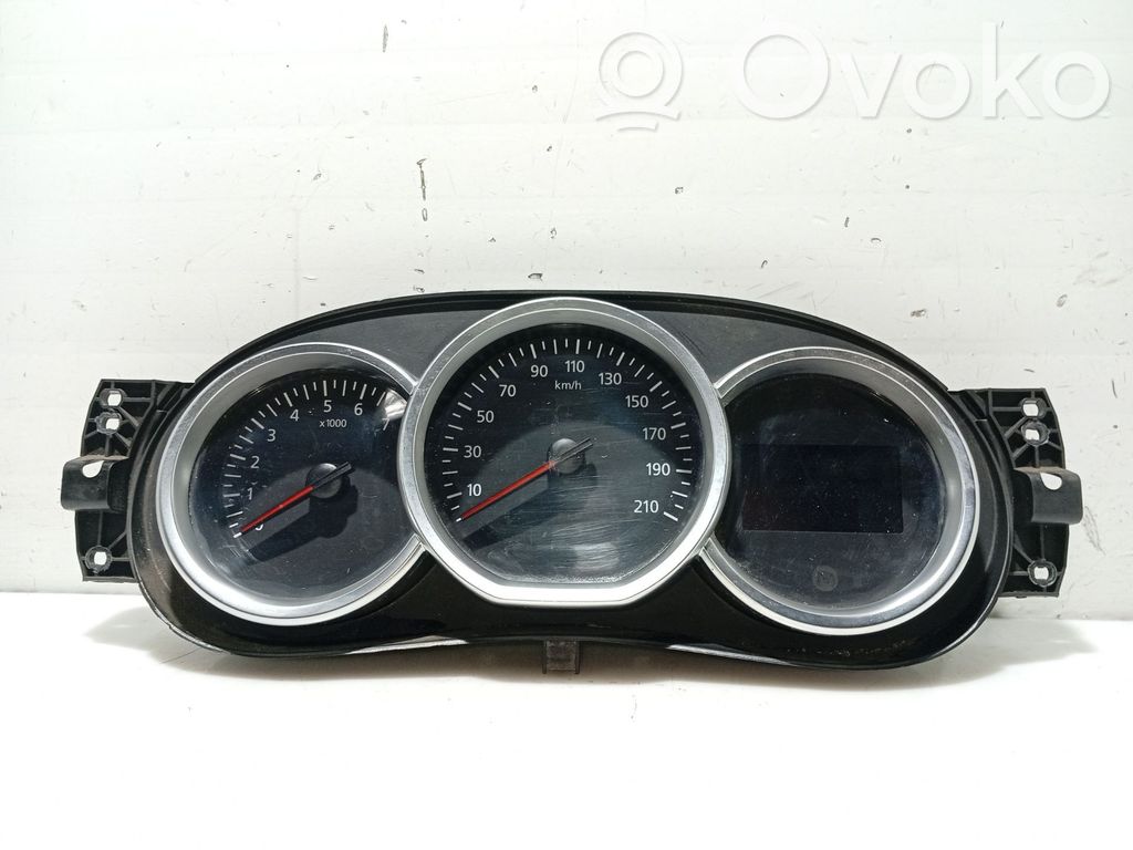 Dacia Sandero Compteur de vitesse tableau de bord