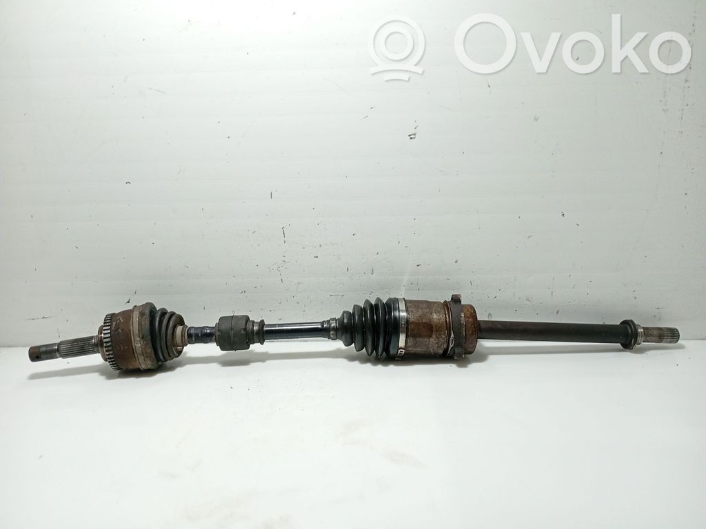 Półoś przednia   391002F605