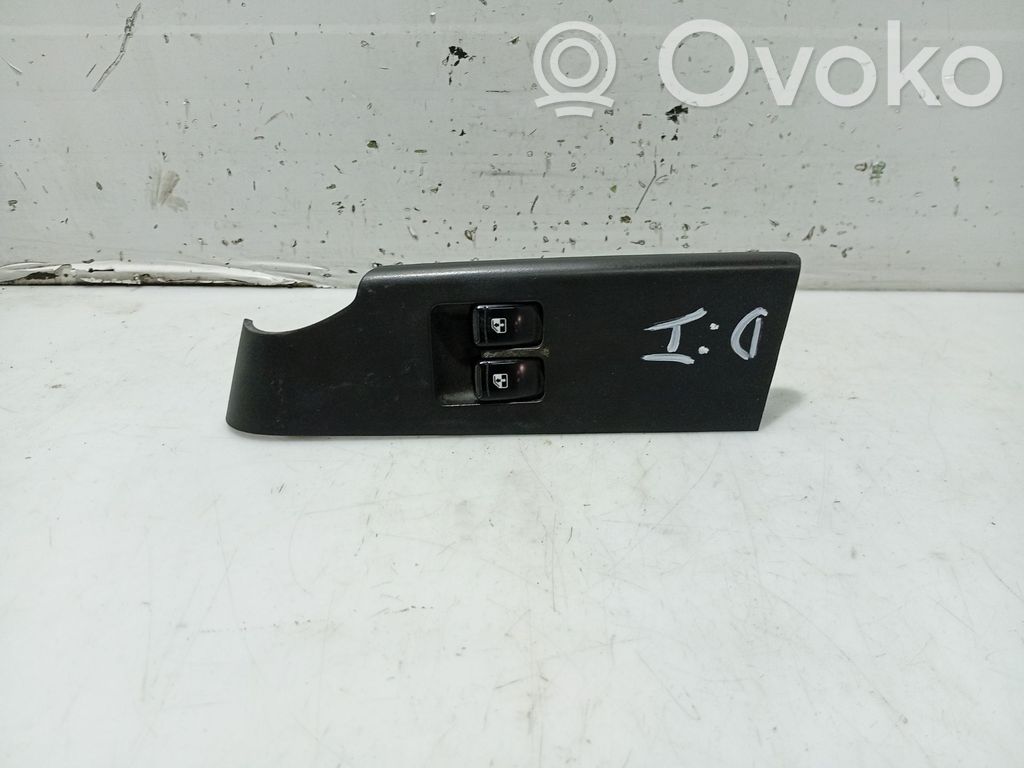 Chevrolet Aveo Electric window control switch 