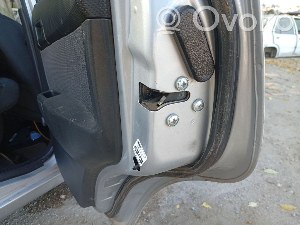 Chevrolet Aveo Takaoven lukko 