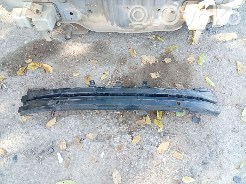 Chevrolet Aveo Travesaño del parachoques delantero 