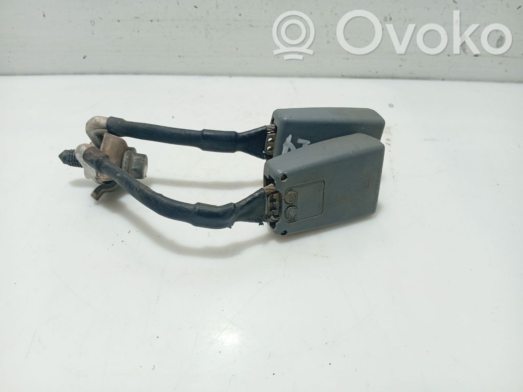 Citroen C5 Gurtschloss vorne 