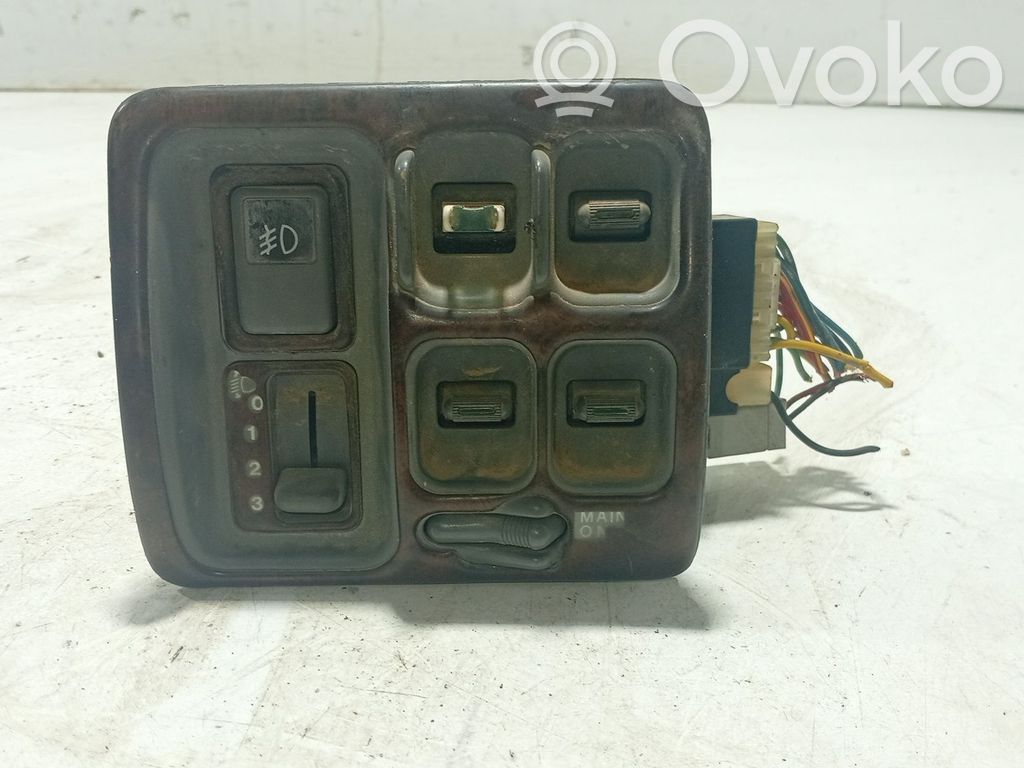 Honda CR-V Electric window control switch 