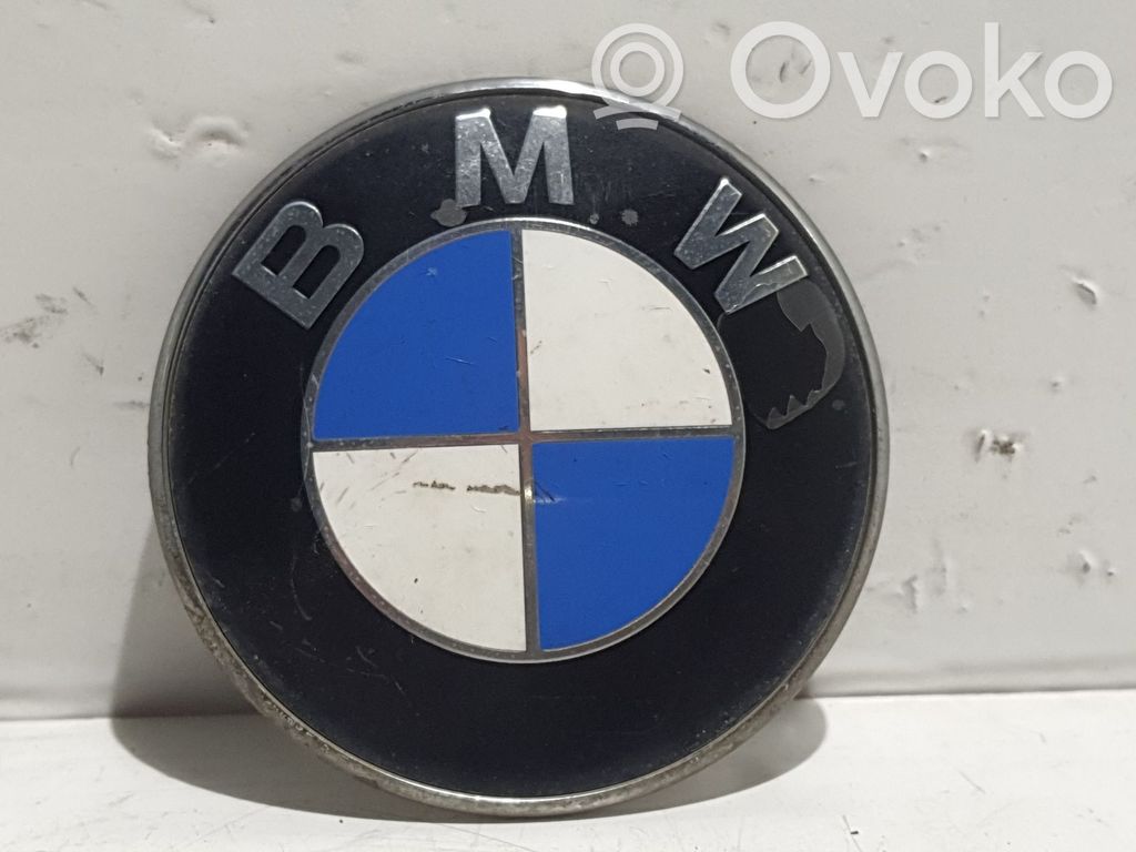 BMW 3 E46 Ražotāja plāksnīte / modeļa burti 