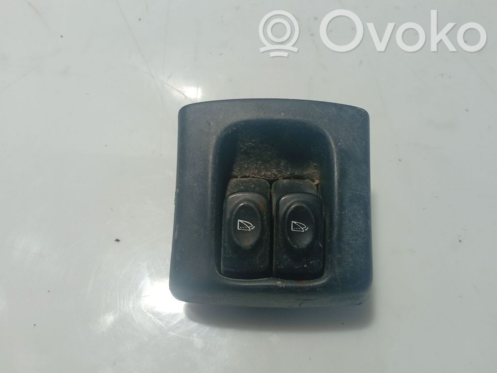 Renault Megane I Electric window control switch 