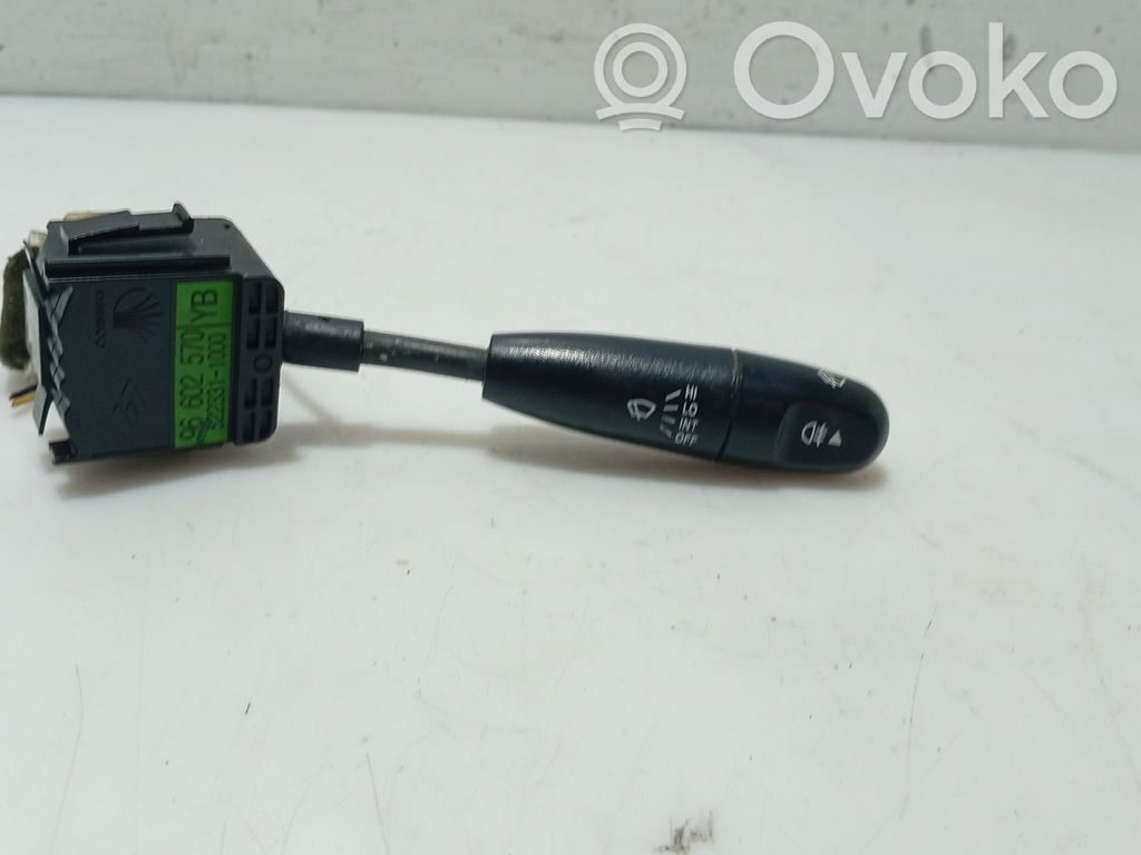 Chevrolet Aveo Wiper control stalk 