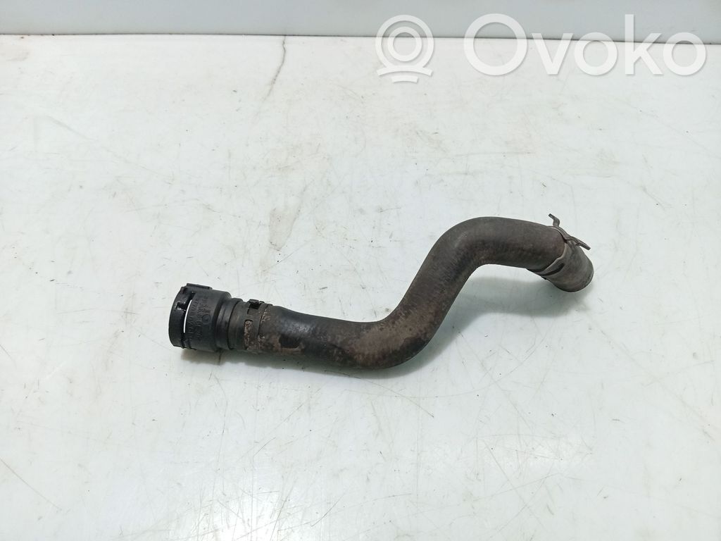 Volkswagen Passat Alltrack Tuyau de radiateur de chauffage