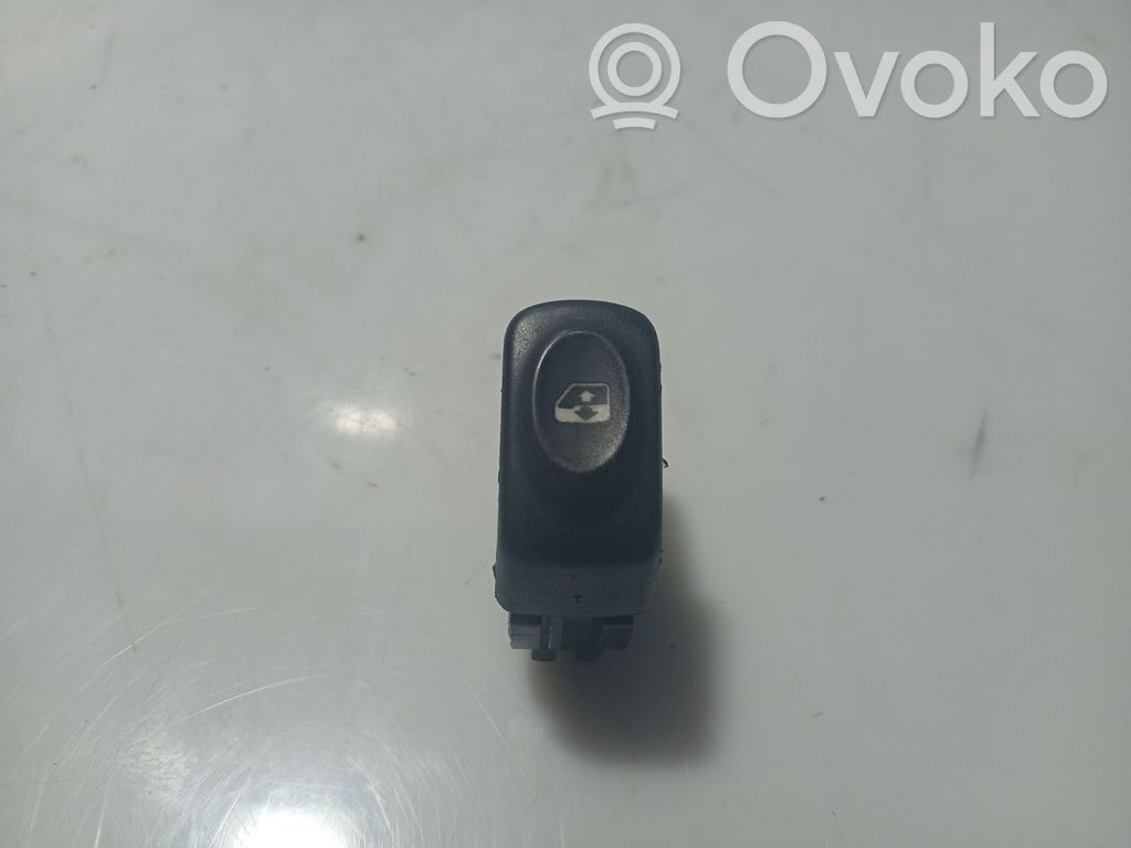 Renault Clio II Interruptor del elevalunas eléctrico 