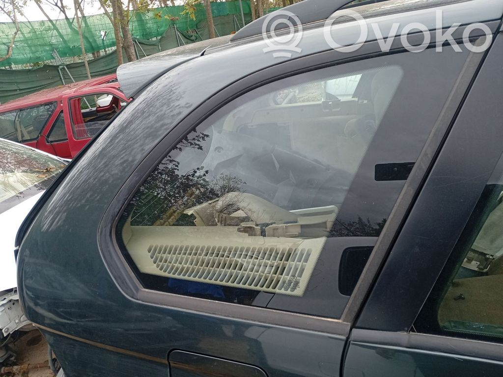 BMW X5 E53 Rear side window 