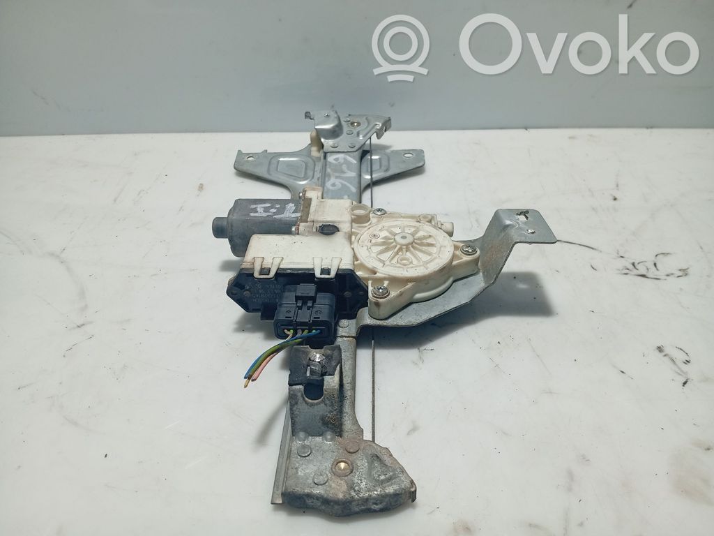 Citroen C4 I Meccanismo di sollevamento del finestrino posteriore senza motorino 