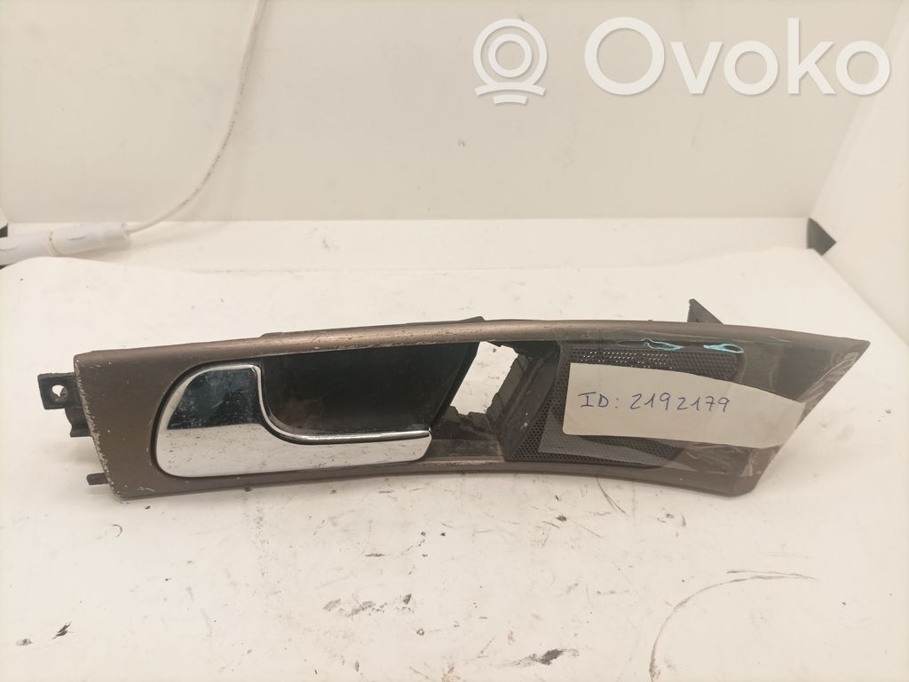 Manecilla interna puerta delantera   4B837019