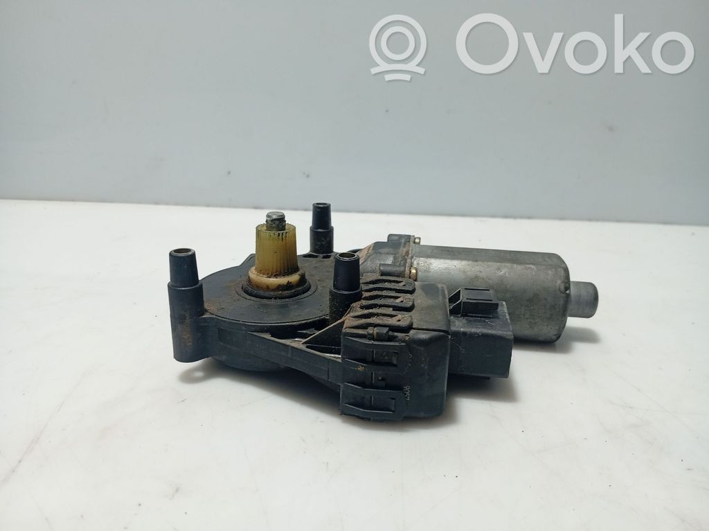 Audi A4 S4 B5 8D Motorino alzacristalli della portiera anteriore 