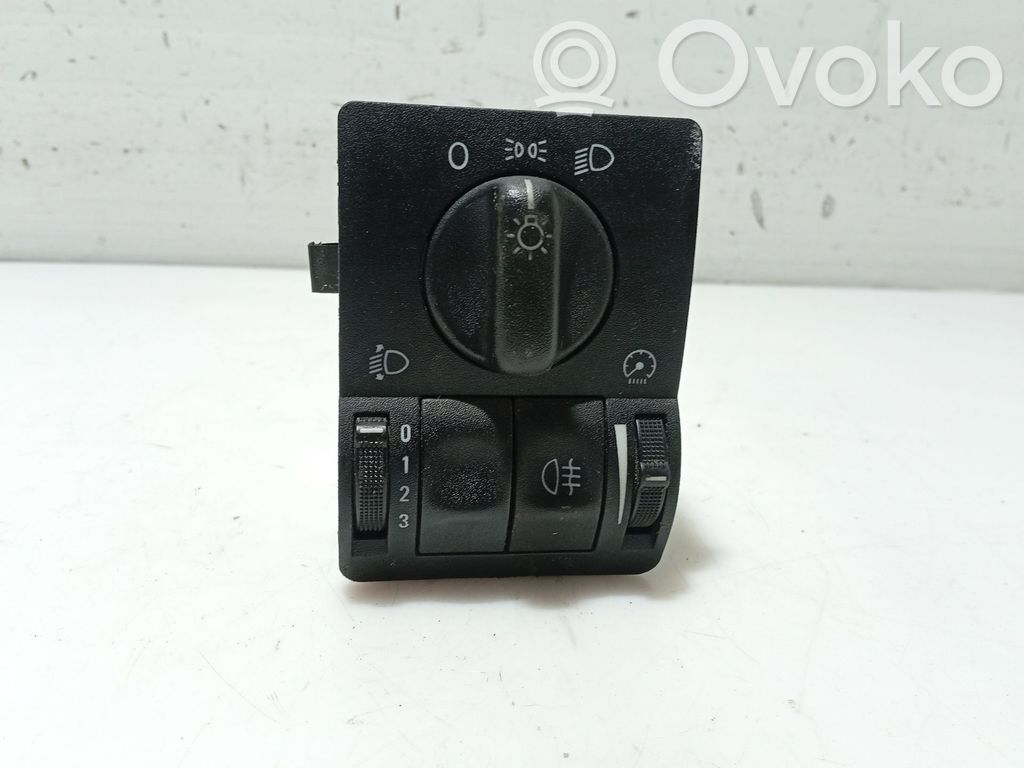 Panel lighting control switch   90561383,90437885