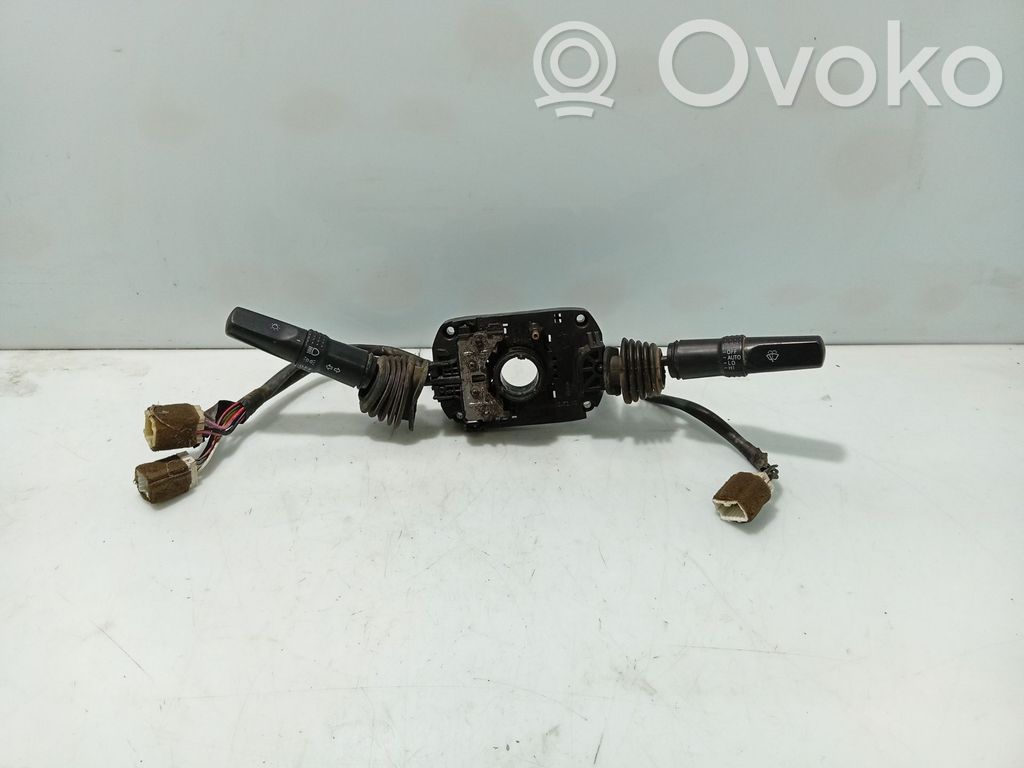 SsangYong Musso Boutons / interrupteurs volant 