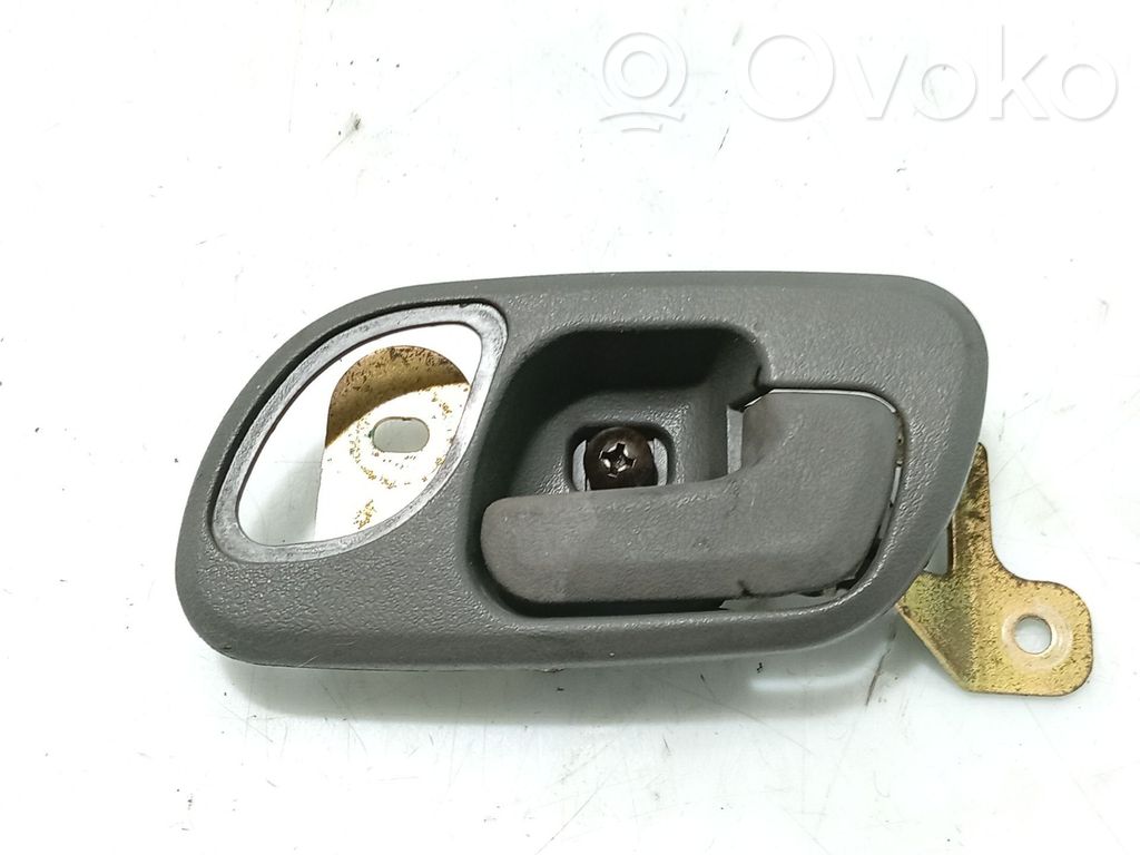 Manecilla interna puerta delantera   7241105101,7241105101AAC