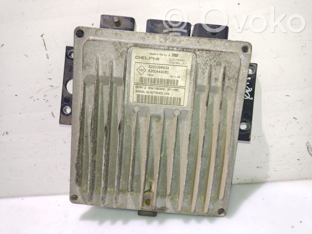 Engine control unit/module   8200398934,8200449080