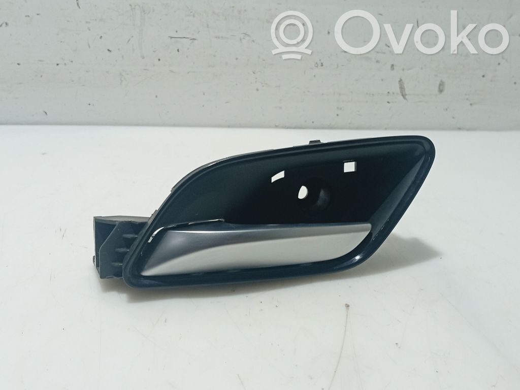 MG ZS Manecilla interna puerta trasera 