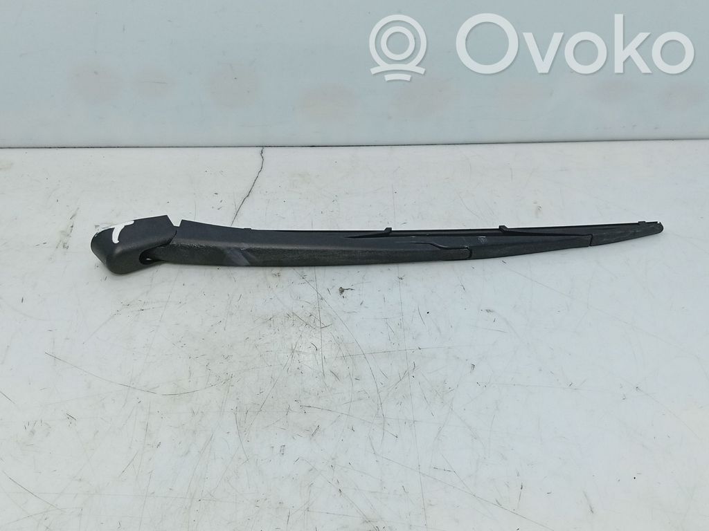 Renault Megane III Ramię wycieraczki szyby tylnej 