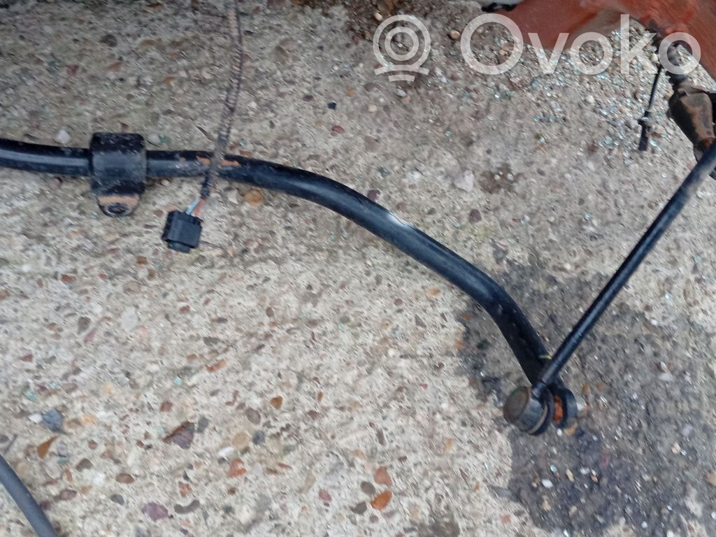 Stabilisator vorne   10227885