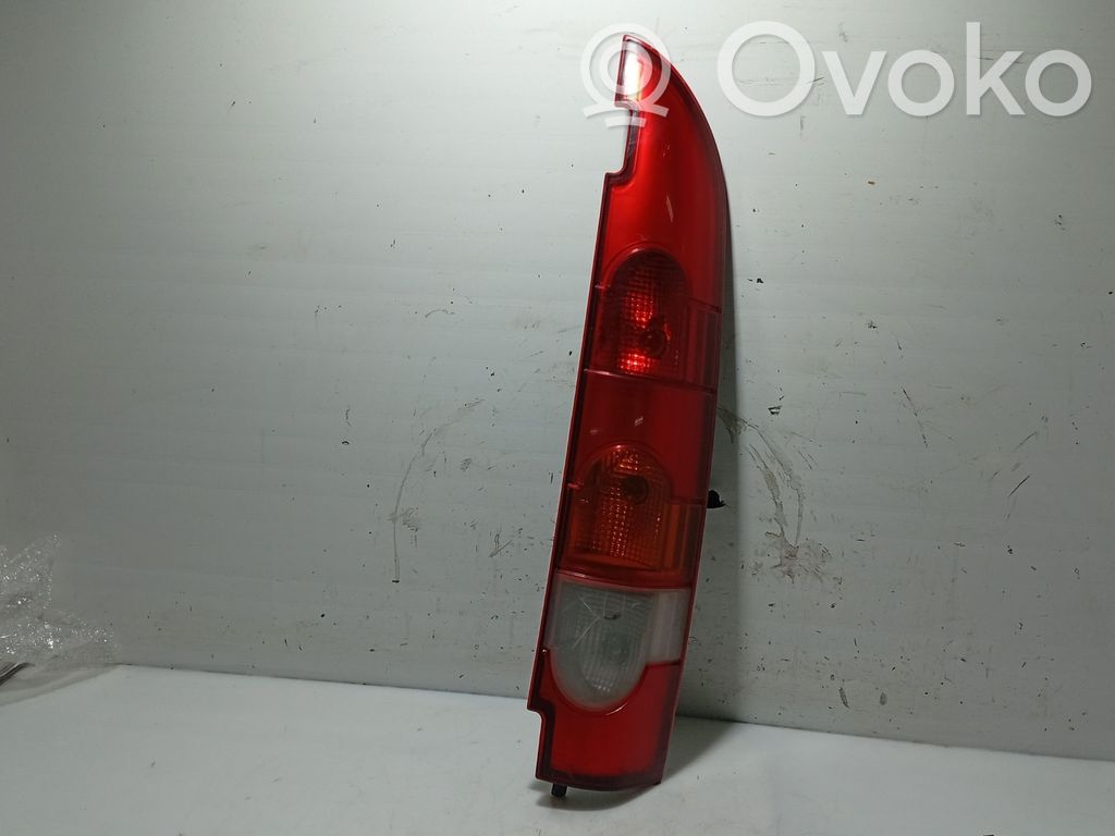 Renault Kangoo I Lampa tylna 