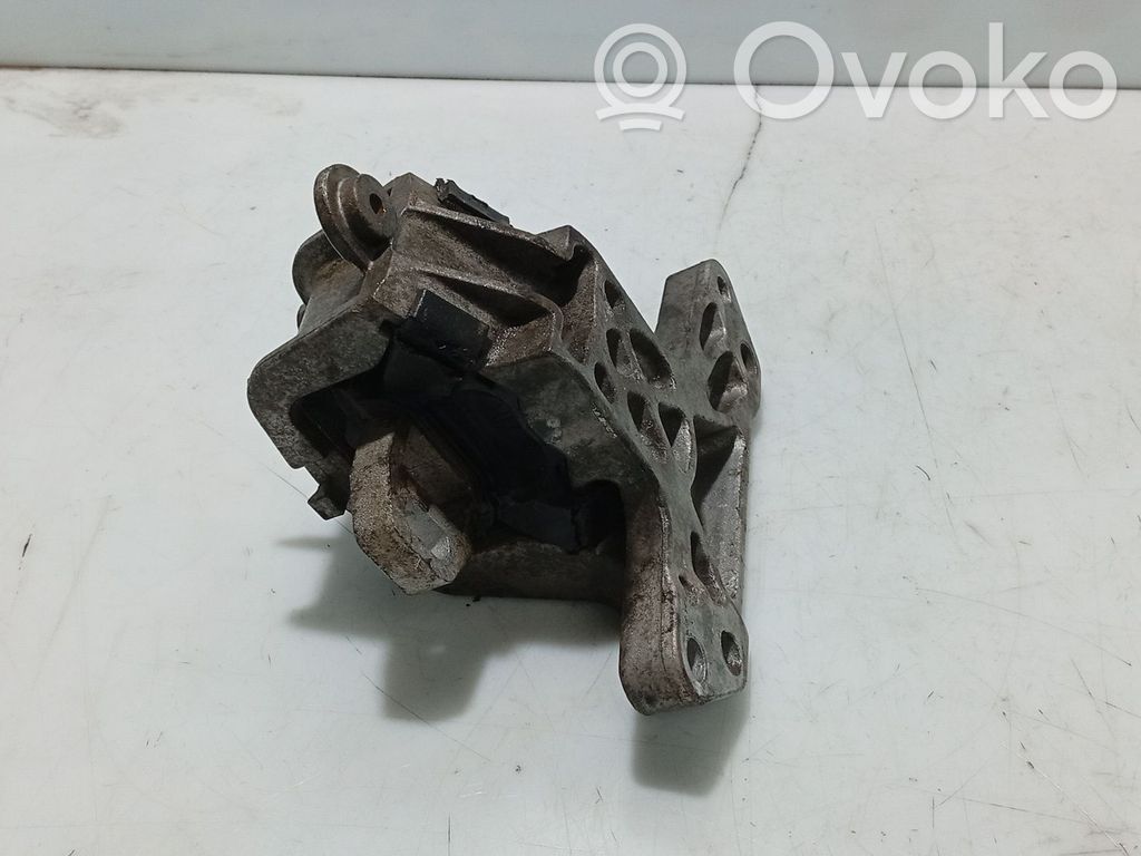 Citroen C5 Engine mount bracket 